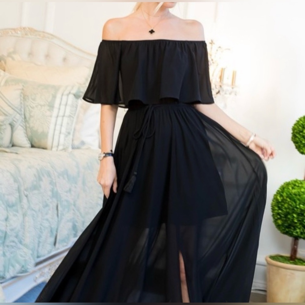 sweet lovely by jen maxi dress off shoulder L